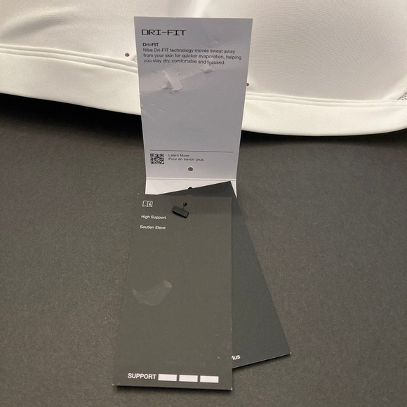 Nike Dri-FIT Sports Bra White 1X F-G 34-36 High Support Padded Workout Athletic - Picture 5 of 11